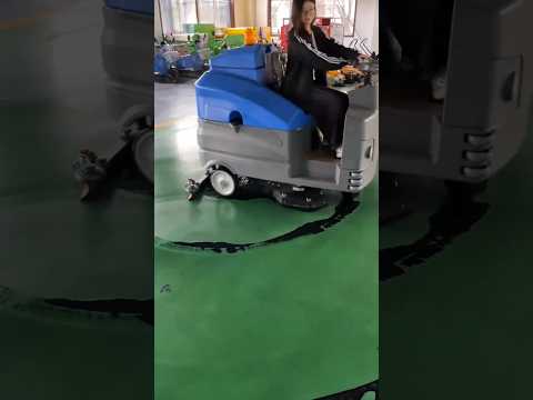 She Spilled Oil All Over the Floor ? But Her Secret Cleaner Changed Everything ?✨