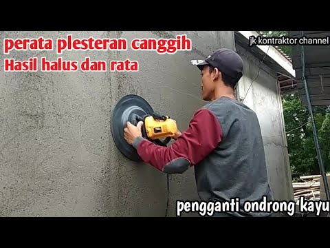 Meratakan plesteran dinding menggunakan alat modern hasil bisa halus dan rata
