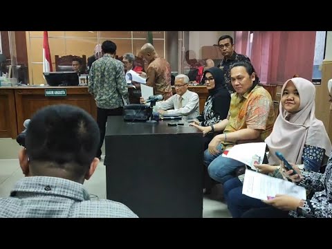 TERJADI KER1CUHAN DI SIDANG DONATUR VS AGUS SALIM