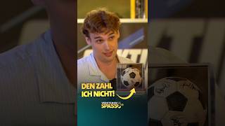 😱Fußball für 57.000 € ersteigert?! | Verstehen Sie Spaß? #prank #lustig #verstecktekamera