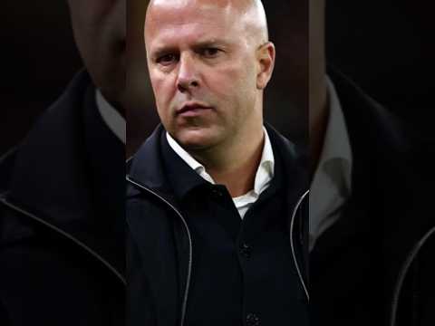 تصريح خطير من  سلوت يفاجئ محمد صلاح بعد استبعاده من مباراة ليفربول وكريستال بالاس ويعلن مفاجأة نارية