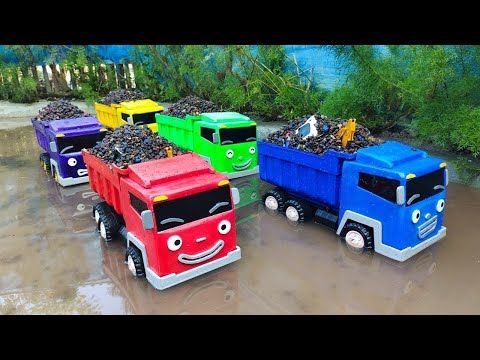 Membersihkan Truk Tronton Pasir Dan Menemukan Mobil Mobilan Damkar, Truk Tronton, Mobil Tayo, Molen