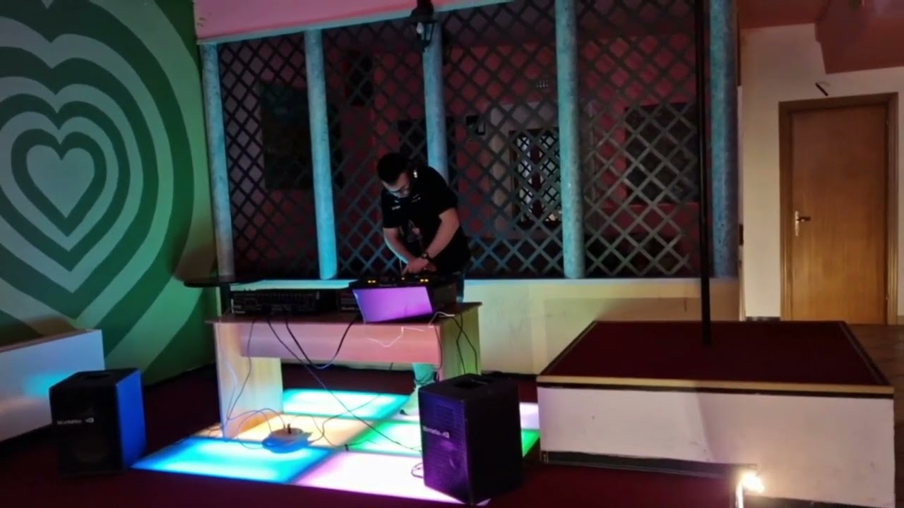 DJ-DADO
