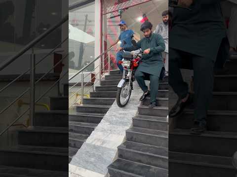 Honda CG 125 2024 a Powerful Machine Landing #shorts #short