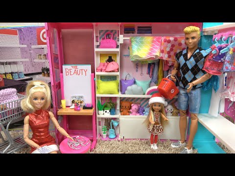 Barbie and Ken at Barbie Dream House: Christmas Shopping w Barbie Sister Chelsea