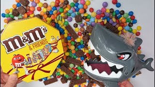 Colour Candy Song - Play with Baby Shark