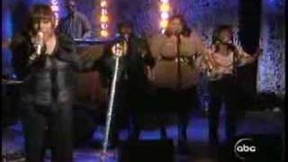 Macy Gray Sings On The View. March 2007