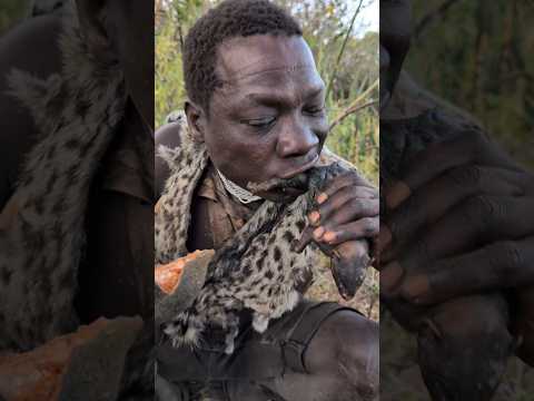 Wow What a lovely day See how Bushman enjoying his traditional Food #africa #food #cooking #funny