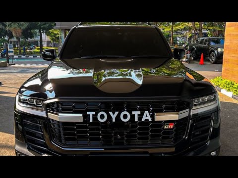 TOYOTA CRUISER GR 300 ZX  V6 Engine ~ INTERIOR & EXTERIOR VIEW!!