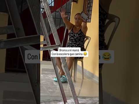 Escalera que se mueve sola a su madre