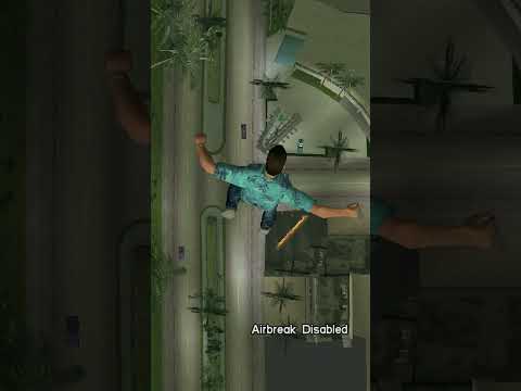 FALLING ON A TRAFFIC LIGHT IN EVERY GTA GAMES #gta #gta5 #gtasanandreas #gtav #gta6 #gaming #shorts
