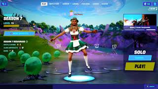 HEIDI dancing in lobby for Tiktoks!!