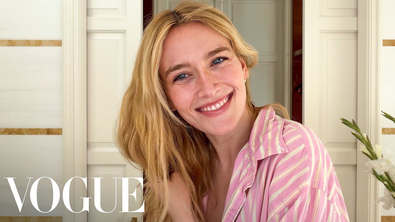 Love Story Star Sarah Pidgeon's Springtime Makeup Routine - Beauty Secrets - Vogue