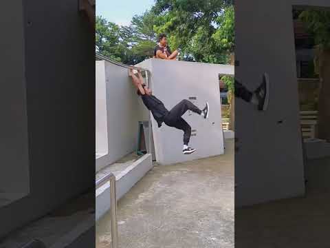 Ketika tangan sob3k gara-gara melakukan ini #parkour