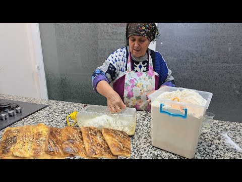 BİLDİĞİNİZ TÜM TARİFLERİ ÇÖPE ATIN PEYNİRLİ BÖREK TARİFİ