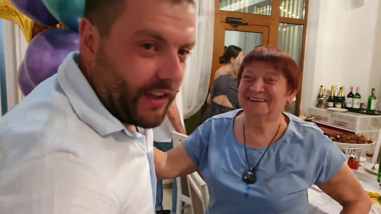 Всем сестрам по серьгам) Гена плакал