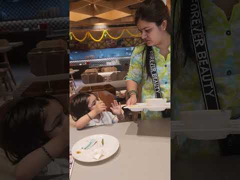 Arika Ki Mumma Bartan Dhone ki Shaukeen H #funny #comedy #food #foodchallenge #shorts #entertainment