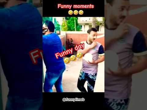 Funny moments #shorts #funny #share #shortvideo #subscribe #laugh #funnytimeb #fyp #viralvideo