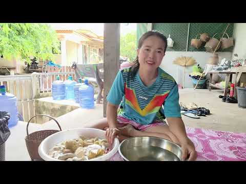 ล้างเห็ดและตอบคอมเม้นเป็นบางส่วนจ้า
