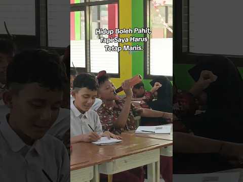 Botol nya unik banget #masasekolah #bocilsd #gurusd #gurumuda #shorst