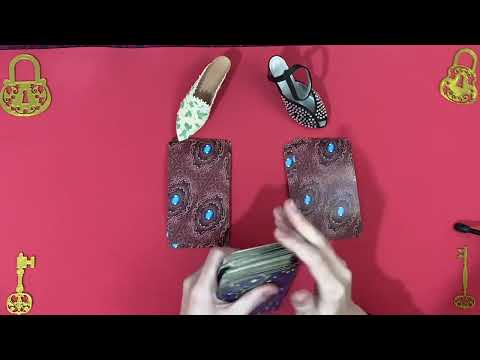 Estás en su mente ? Piensa en vos ? Que piensa ? Tarot interactivo Amor Lectura Infinita
