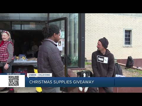 Tulsa Tech students giveaway blankets and food to homeless population