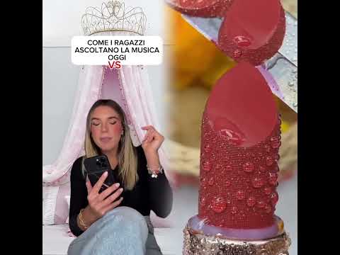 LISTENING TO MUSIC: KIDS TODAY VS. 90s #90smusic#CDplayer#yesterdayvstoday#differences#90ssongs