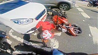 High Speed Motorcycle Crashes You Need to See 2025