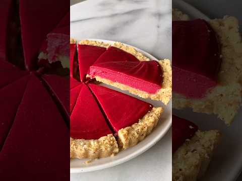 This Cranberry Curd Tart is an instant #holiday classic. #food #recipe #baking