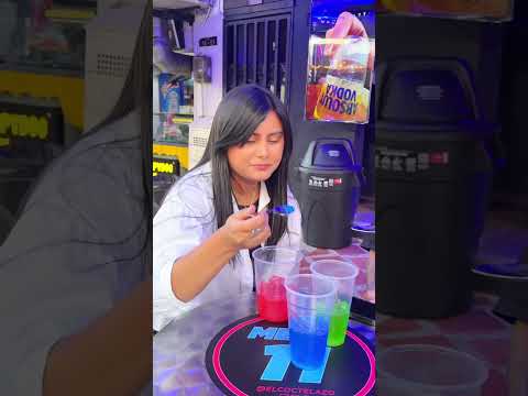 Aquí en EL COCTELAZO siempre estamos innovando con lo mejor 🥤👌🏼😎🤩😍 #viral #colombia  #granizados