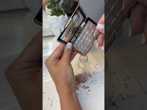My makeup artist told me this secret.#LifeHack #beautyhacks #beauty #trending #fyp #useful