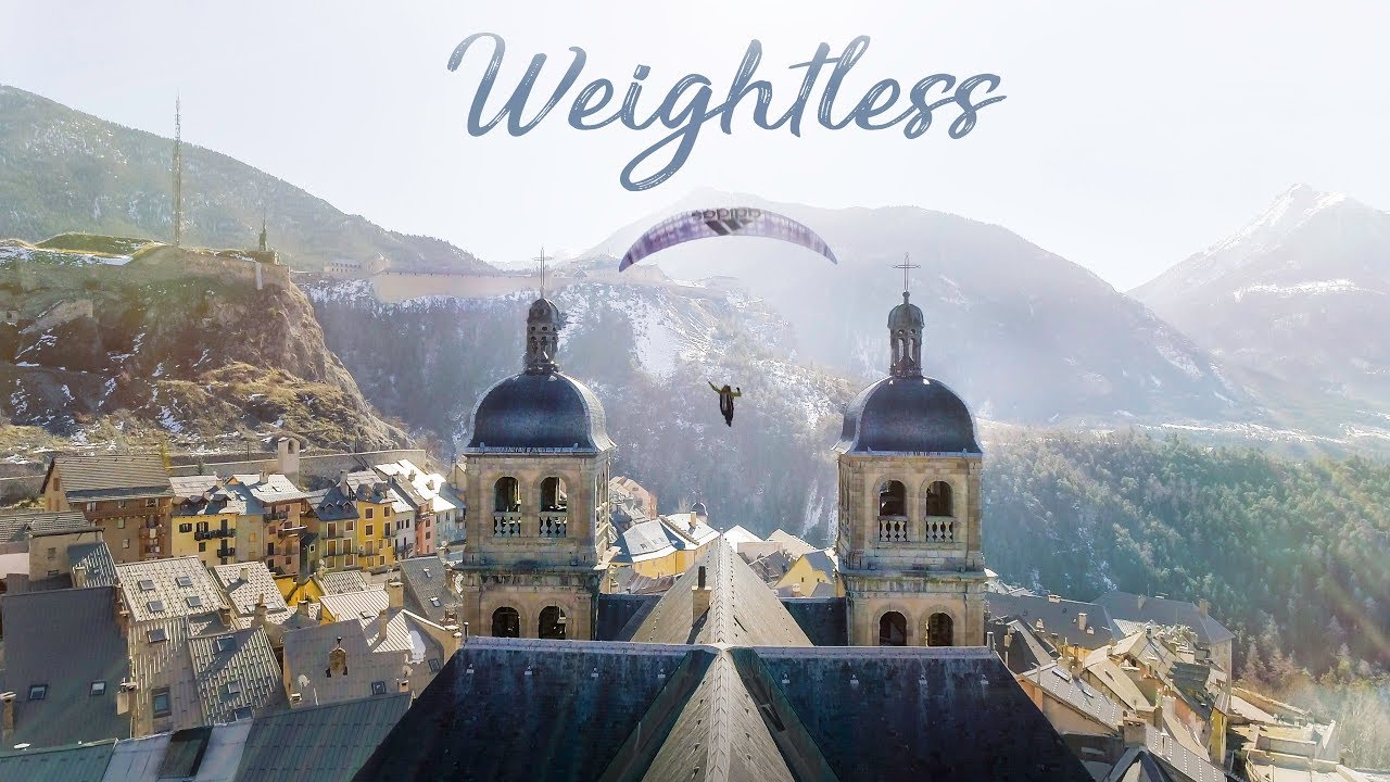 Jean-Baptiste Chandelier's Weightless Paragliding Video