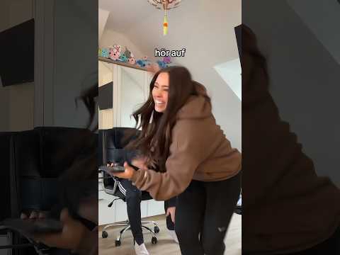 ICH darf alles MACHEN!?😏👅 #shortfeed #shortvideo #lustig #freund #couple #crush #funny #prank