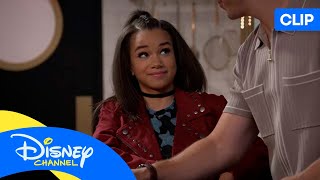 VUELVEN LOS MAGOS DE WAVERLY PLACE: Un plan mágico 🪄 | @disneychannelES