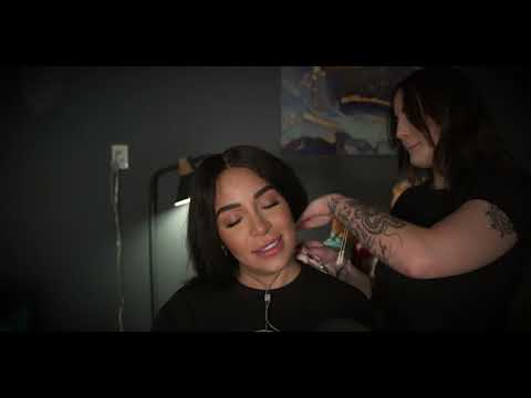 ASMR en español ALE ASMR me hace MASAJE - asmr para DORMIR