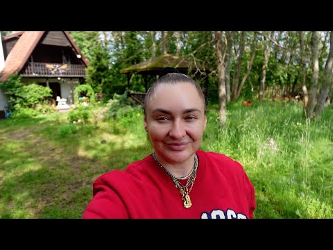 TOUR PO NIEIDALNYM DOMKU NA MAZURACH, PAMIĘTNIKI SINGIELKI PO 40