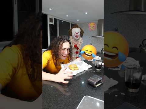 Estaba muy salada? ?? #leandromenyou #humor #viral #bromas #ivomagia #penny #pennywise