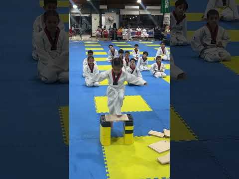 #تمرين_ياكبير #تكسير #تايكوندو #taekwondo