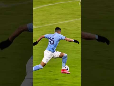 محرز والكونترول العالمي