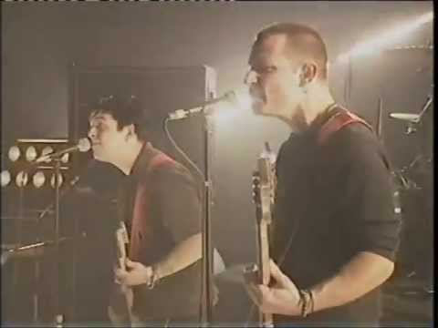 Green Day - Scattered - Live at TFI Friday