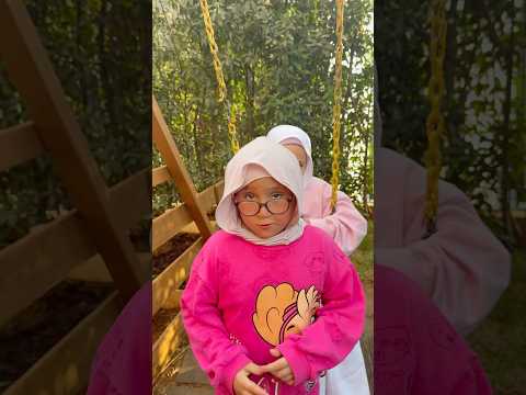 نايا وملك عم يبكو بدهم يتحجبوا متل ايلا😱 #viral #hijab