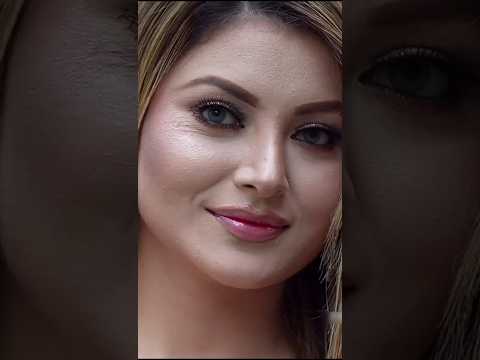 Urvashi Rautela Without Makeup #shorts #urvashirautela