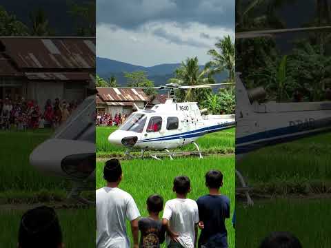#news Helikopter mendarat darurat di sawah warga