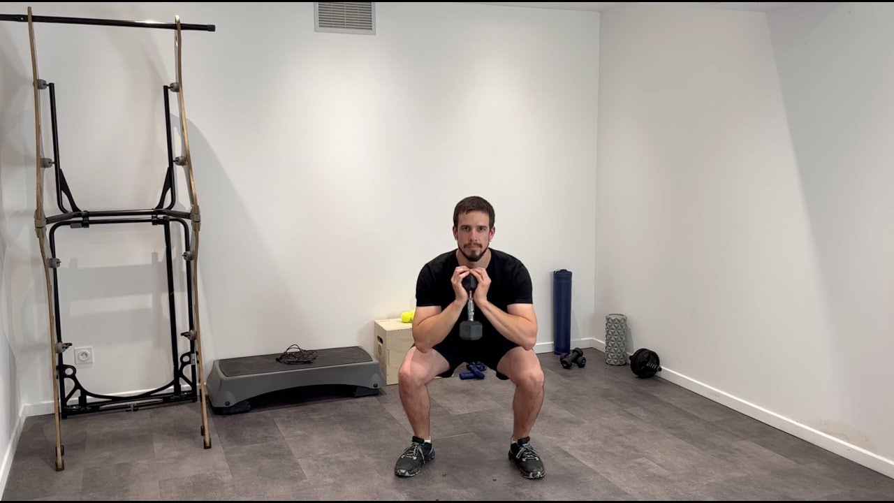 Goblet Pulse Squat con manubrio