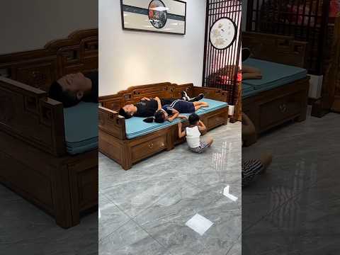 चिंटू बेड पे से नीचे गिर गया 😱|| wooden artist || #shortsvideo