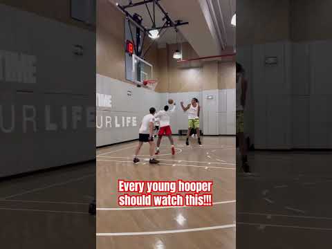 PAY ATTENTION! Hami didn’t let the miss shot phase him. He got an immediate steal for a crazy dunk!