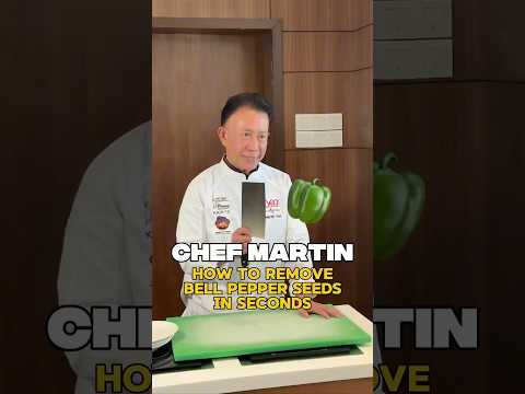Chef Martin Yan: How to cut bell pepper quick like a pro #knifeskills #capsicum #cookingtechniques