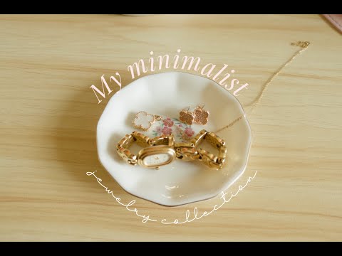minimalist jewelry collection | my wardrobe essentials