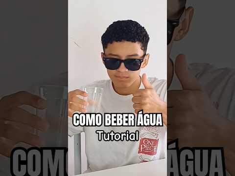 🥤 COMO BEBER UM COPO DE ÁGUA - Mineluck #shorts