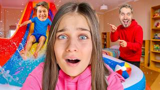 Elif Okuldayken Odasını AQUAPARK YAPTIK!
